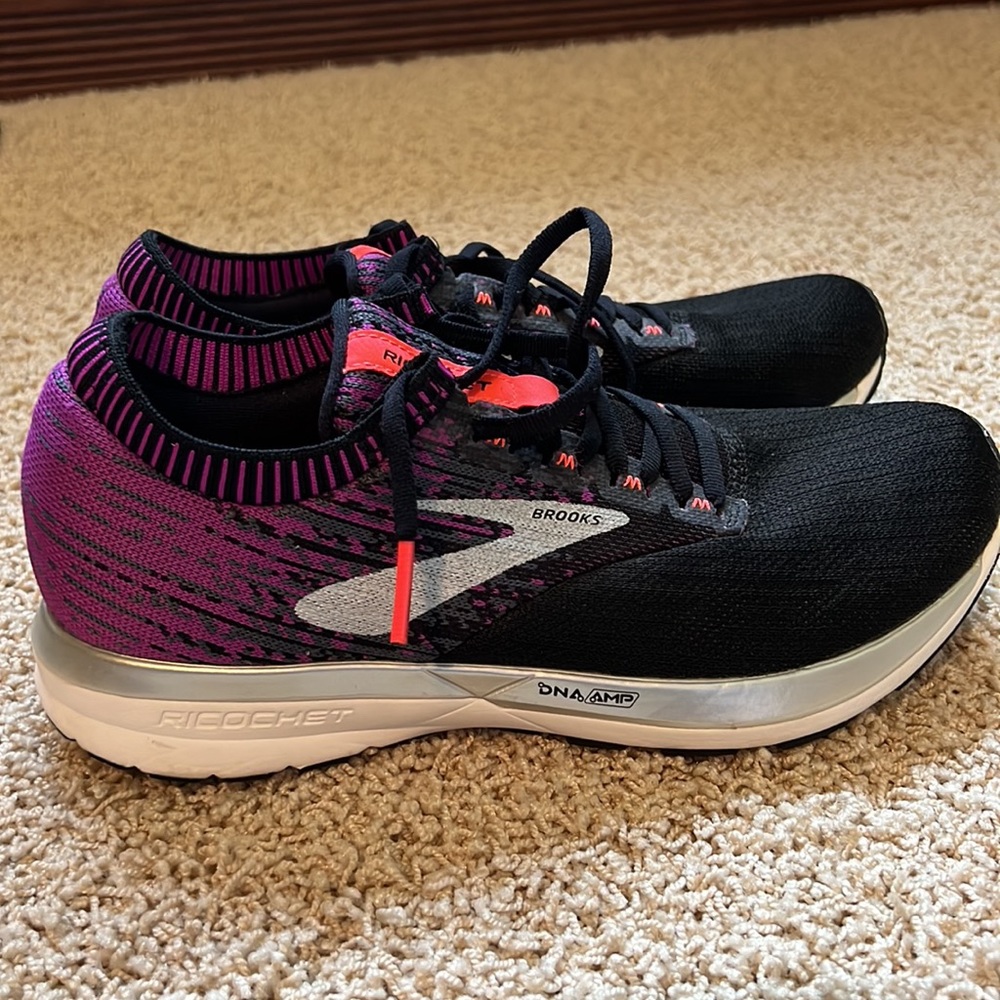 Brooks Ricochet
